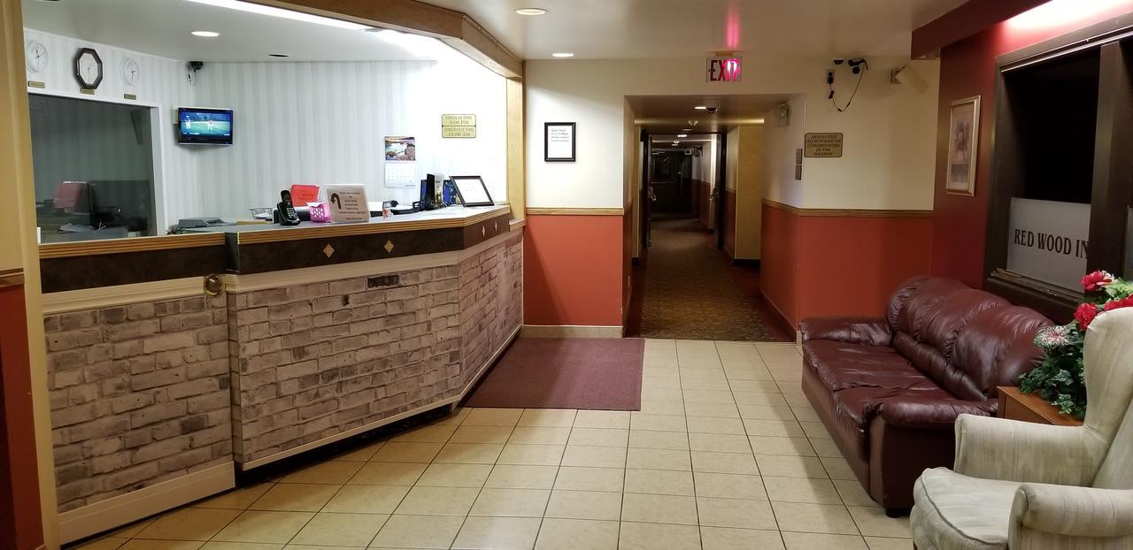 Redwood Motor Inn Brandon Exteriér fotografie